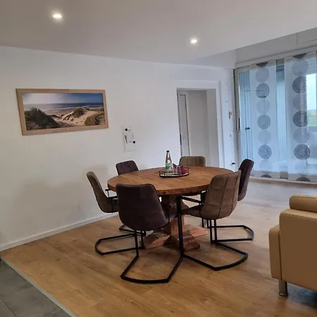Rheinpark Rheinblick, Balkon & Parkplatz Эммерих