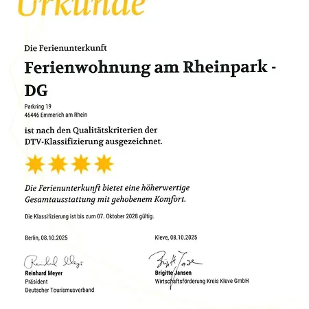 Rheinpark Rheinblick, Balkon & Parkplatz Апартаменты Эммерих