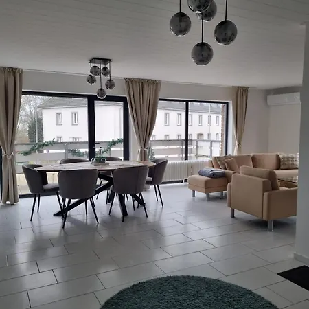 Rheinpark Rheinblick & Parkplatz Appartamento