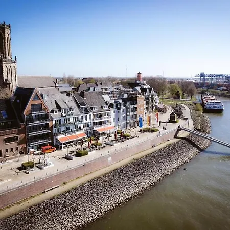 Rheinpark Rheinblick & Parkplatz *