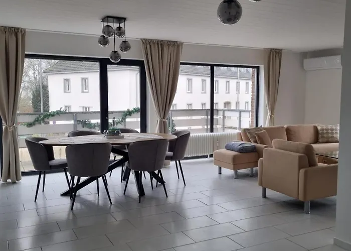 Rheinpark Rheinblick & Parkplatz Appartement