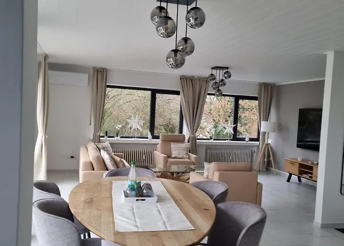 Rheinpark Rheinblick & Parkplatz * إميريش